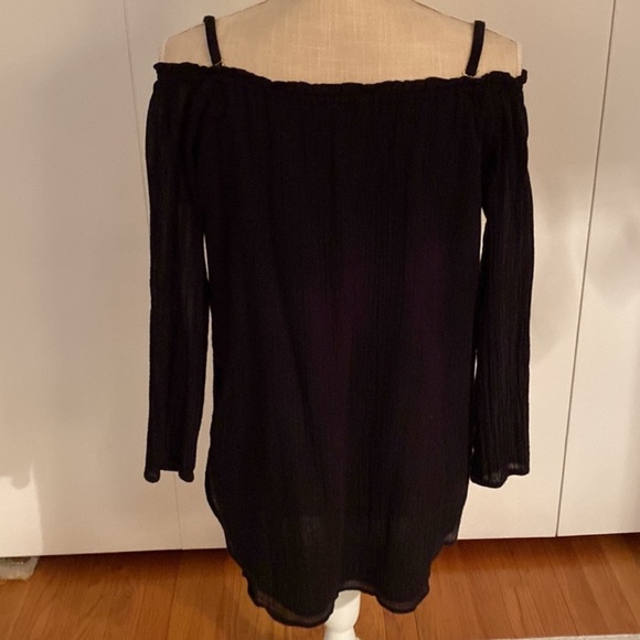Calvin Klein Off the Shoulder Black and Gold Blouse with Lace Up Detail - Picture 5 of 16